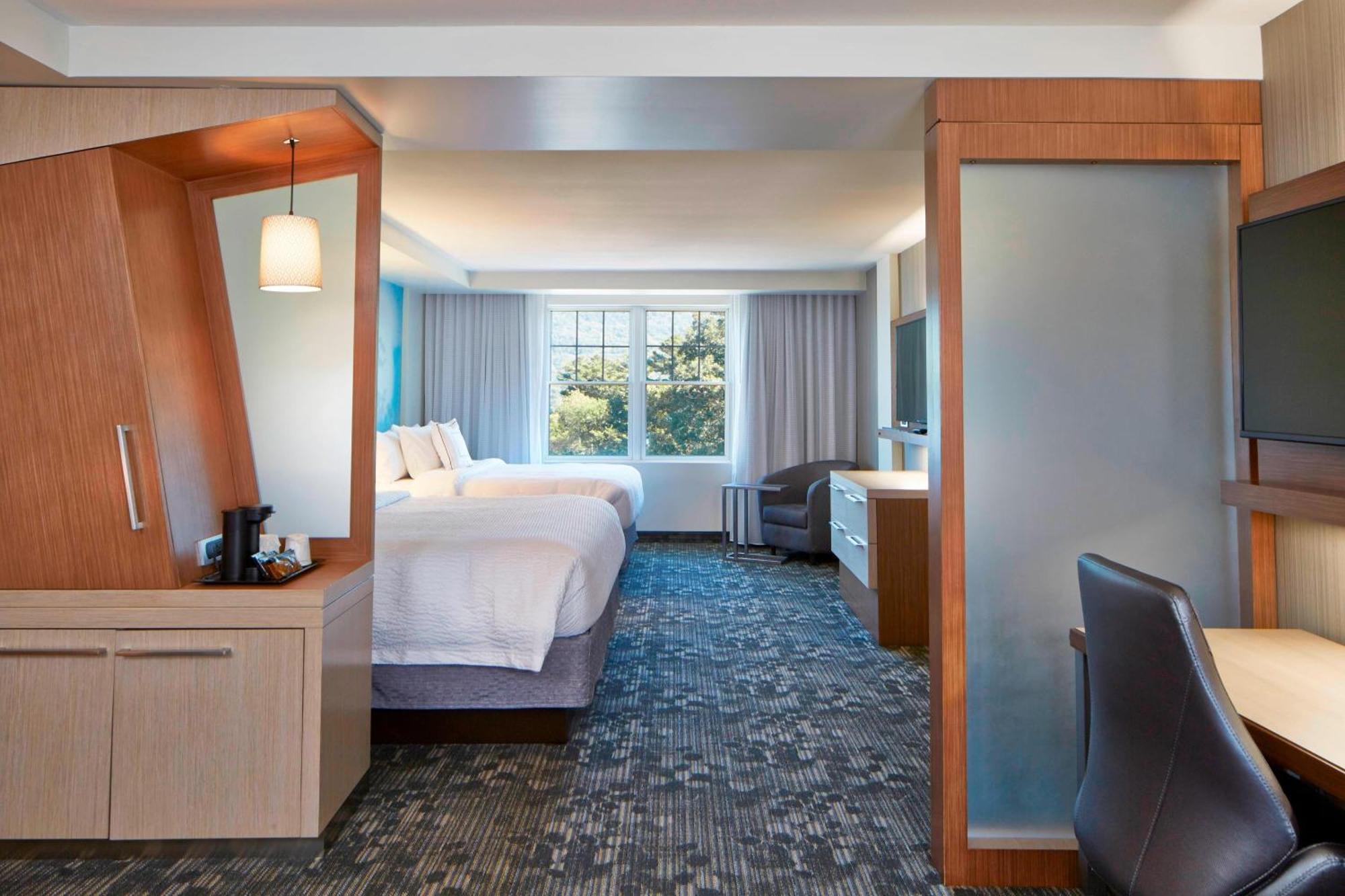 Courtyard By Marriott Lake George Zewnętrze zdjęcie