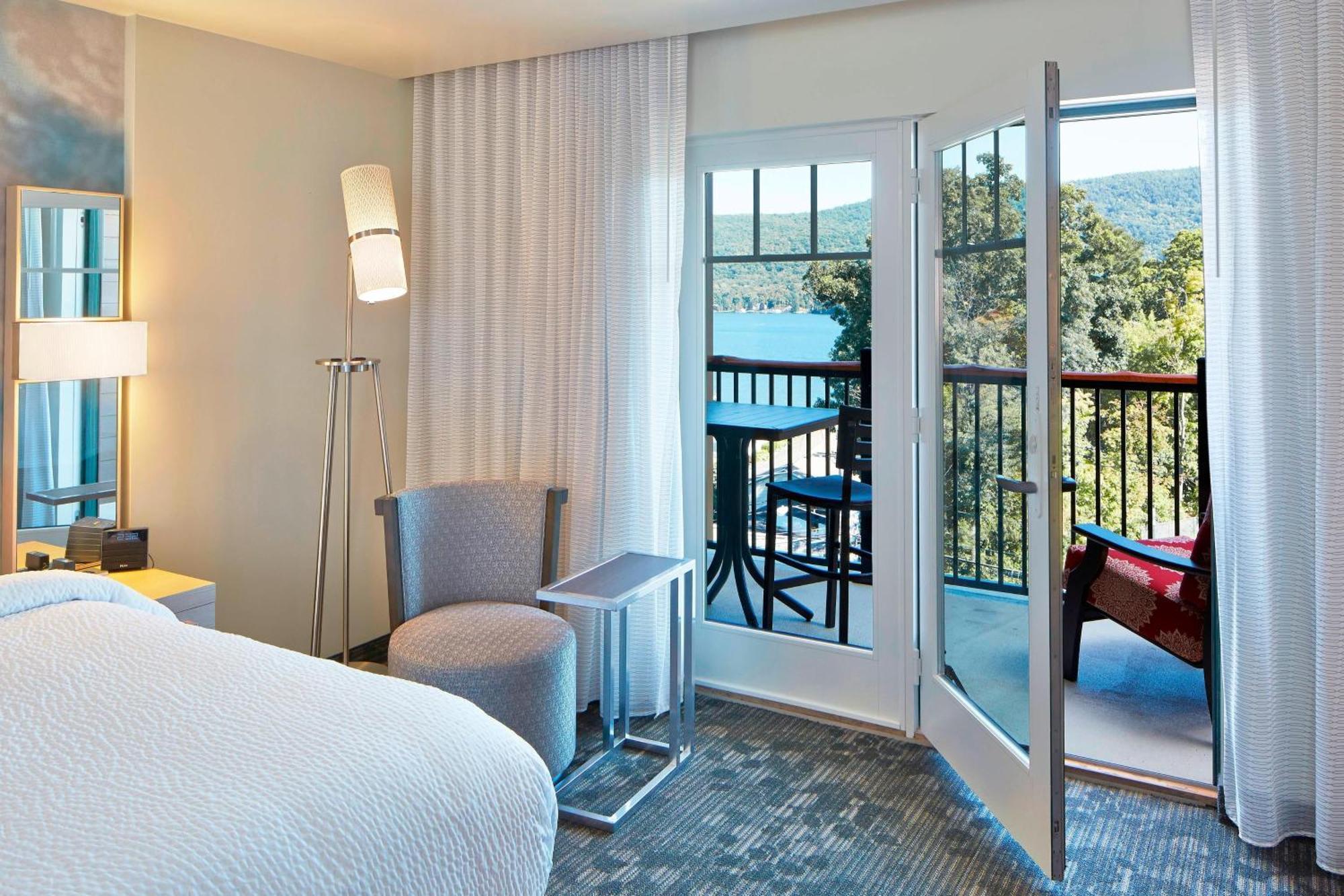 Courtyard By Marriott Lake George Zewnętrze zdjęcie