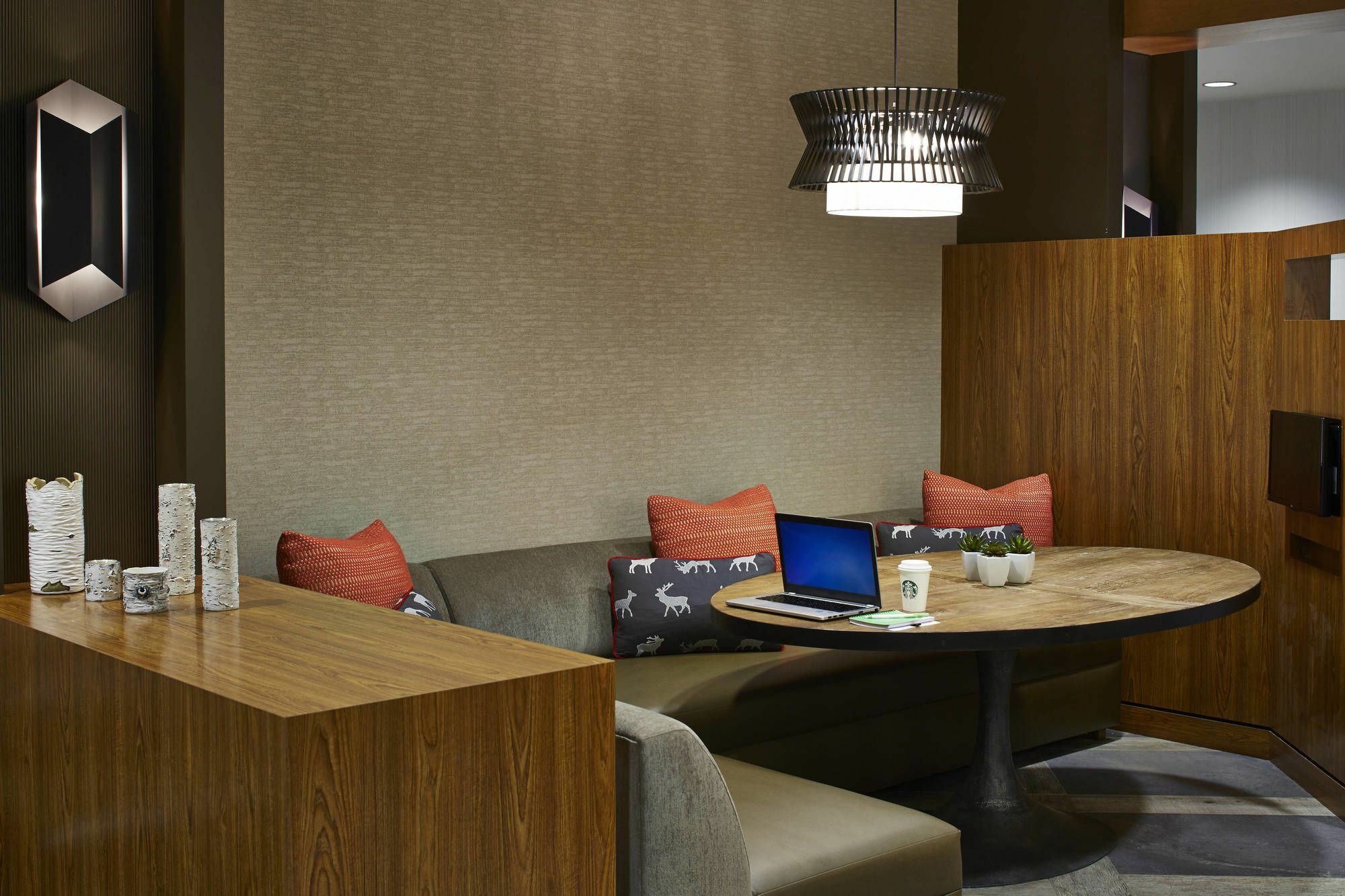 Courtyard By Marriott Lake George Zewnętrze zdjęcie